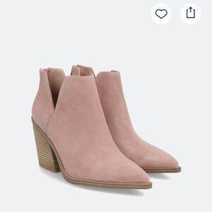 Chic Pink Ankle Booties with V-Cut Design